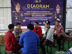 Mahasiswa dan Polisi di Bojonegoro Dialog soal Hoaks