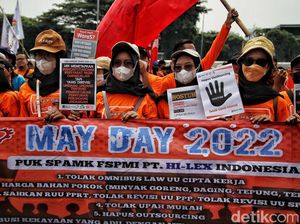 Buruh Teriakkan 18 Tuntutan: Minta Harga Minyak Goreng Turun!