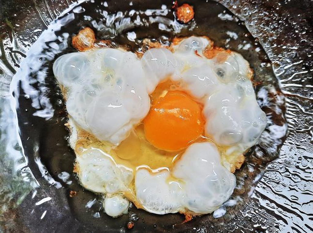 Ini Trik Bikin Telur Goreng Krispi dari Chef Profesional