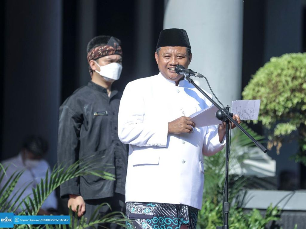 Disdik Jabar Bakal Kirim Kepsek Studi Banding ke Jepang, Apa Kriterianya? Disdik Jabar Bakal Kirim Kepsek Studi Banding ke Jepang, Apa Kriterianya?
