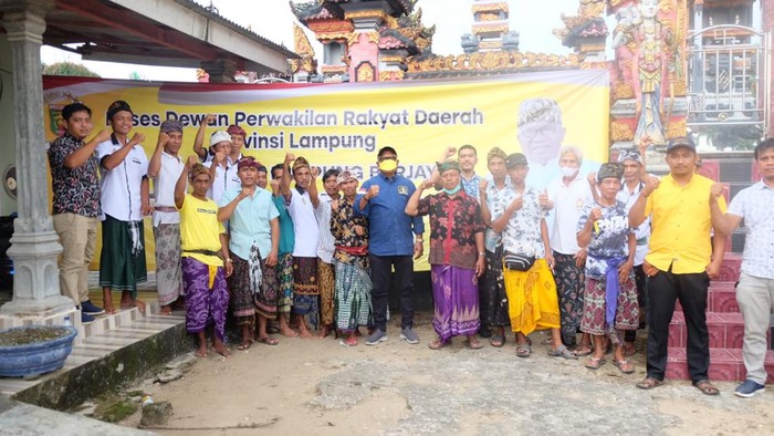 Dukungan untuk Ketum Partai Golkar Airlangga Hartarto maju capres 2024 terus berdatangan. Dukungan kini datang dari Lampung Tengah, Lampung.