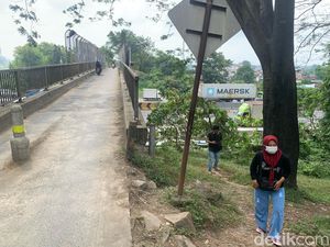 Pembunuh ABG Karawang di Tol Japek Satu Orang Pembunuh ABG Karawang di Tol Japek Satu Orang