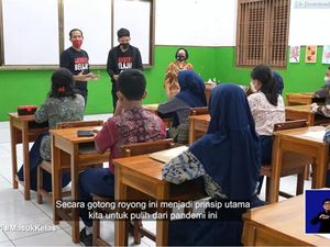 Nadiem Curhat soal Ekskulnya saat Sekolah, Pernah Jadi Anak Band Lho! Nadiem Curhat soal Ekskulnya saat Sekolah, Pernah Jadi Anak Band Lho!