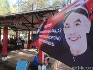 Disharmoni PDIP Jateng Menyeruak, Kader di Bantul Minta Ganjar Capres Disharmoni PDIP Jateng Menyeruak, Kader di Bantul Minta Ganjar Capres