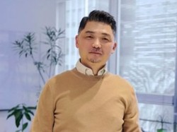 Perjalanan Hidup Orang Terkaya Korea, Prihatin hingga Pernah Kerja di Warnet