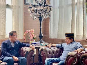 Jenguk Hendropriyono, Ridwan Kamil Dapat Wejangan soal Kepemimpinan Jenguk Hendropriyono, Ridwan Kamil Dapat Wejangan soal Kepemimpinan