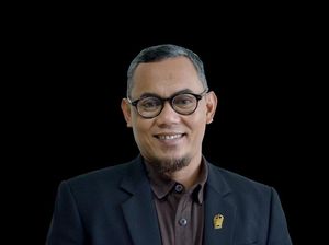 Respon PKS Kepala BKD Dicopot: Bobby Jangan Sekedar Lip Servise Respon PKS Kepala BKD Dicopot: Bobby Jangan Sekedar Lip Servise
