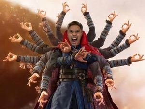 Aksi Ginting Jadi Dr Strange di Final Thomas Cup 2022 Aksi Ginting Jadi Dr Strange di Final Thomas Cup 2022