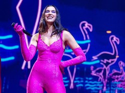Siapkan 97 Lagu, Dua Lipa Kerja Keras untuk Album Baru