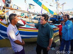Kunjungi Banyuwangi, Erick Thohir Prioritaskan BBM dan Pembiayaan untuk Nelayan