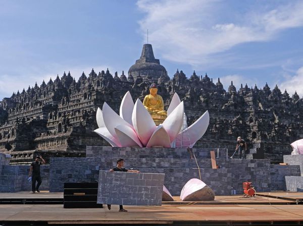 Candi Borobudur Bersolek Sambut Waisak, Juga Siapkan 2 Ribuan Lampion