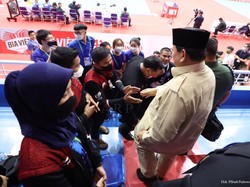 Momen Prabowo Semangati Tim Pencak Silat RI di Sela Kunker ke Vietnam