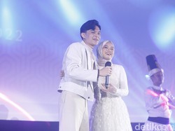 Rey Mbayang Disangka Prank saat Menikah Dengan Dinda Hauw