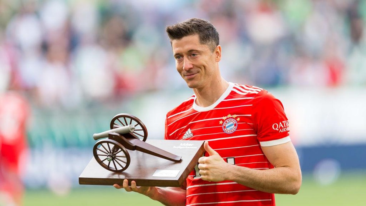 Robert Lewandowski top scorer Liga Jerman 2021/2022 (DeFodi Images via Getty Images/DeFodi Images)