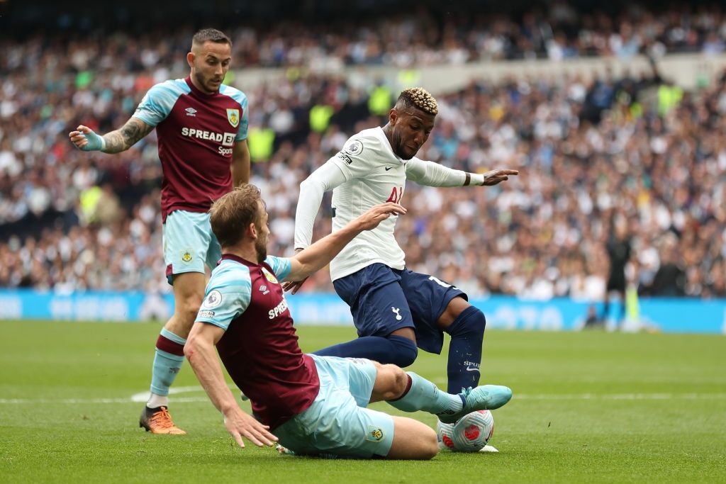 LONDON, ENGLAND - MAY 15: Harry Kane celebrates with Heung-Min Son of Tottenham Hotspur after scoring their team's first goal during the Premier League match between Tottenham Hotspur and Burnley at Tottenham Hotspur Stadium on May 15, 2022 in London, England. (Photo by Shaun Botterill/Getty Images)