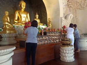 Vihara Buddha Sakyamuni Denpasar Bersiap Sambut Waisak Vihara Buddha Sakyamuni Denpasar Bersiap Sambut Waisak