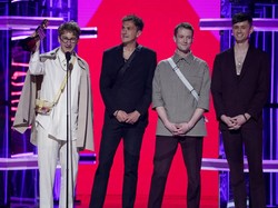 Deretan Artis yang Berjaya di Billboard Music Awards 2022