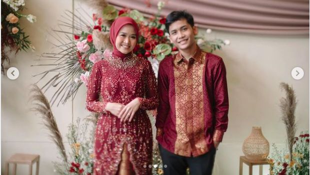 Acara Lamaran Bintang Emon