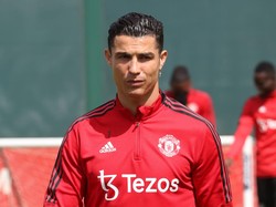 Ronaldo Protes ke MU soal....Kolam Renang!