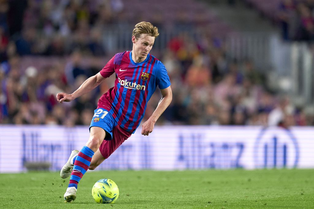 BARCELONA, SPAIN - MAY 10: b of FC Barcelona wt during the La Liga Santander match between FC Barcelona and RC Celta de Vigo at Camp Nou on May 10, 2022 in Barcelona, Spain. (Photo by Pedro Salado/Quality Sport Images/Getty Images)