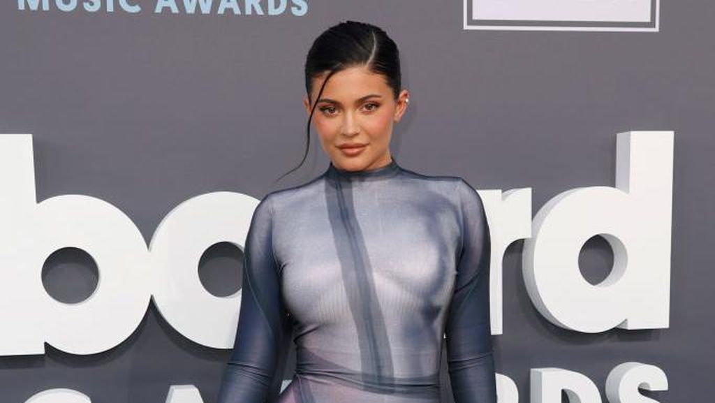 Berapa Banyak Tato di Tubuh Kylie Jenner?