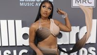 7 Artis Masuk Daftar Worst Dressed di Billboard Music Awards 2022