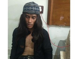 Tampang Asli dan Samaran Aden si Pembunuh Eneng Kulsum Tampang Asli dan Samaran Aden si Pembunuh Eneng Kulsum