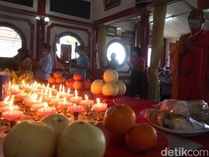 Sejarah Baru Peringatan Waisak di Vihara Tanda Bhakti Bandung Sejarah Baru Peringatan Waisak di Vihara Tanda Bhakti Bandung