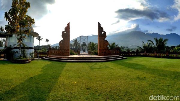 Bukan di Bali, Tempat Menawan Ini Ada di Garut