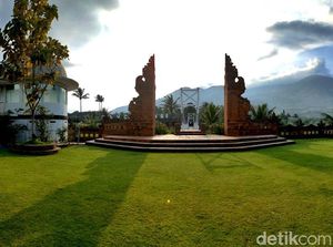 Bukan di Bali, Tempat Menawan Ini Ada di Garut