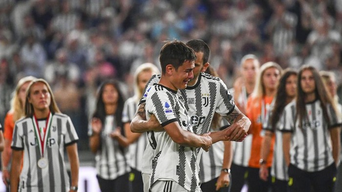TURIN, ITALY, MAY 16: Paulo Dybala of Juventus reacts during a farewell ceremony at the end of the Italian Serie A football match between Juventus and Lazio at the Allianz Stadium in Turin, Italy, on May 16, 2022. Dybala announced that he will leave Juventus at the end of the season. (Photo by Isabella Bonotto/Anadolu Agency via Getty Images)