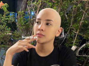 7 Editan Lucu Foto Anya Geraldine, yang Berkumis Curi Atensi Mirip Refal Hady 7 Editan Lucu Foto Anya Geraldine, yang Berkumis Curi Atensi Mirip Refal Hady