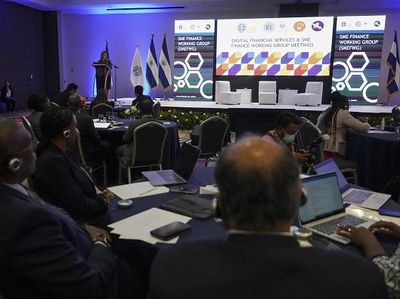 Bahas Bitcoin, El Salvador Jadi Tuan Rumah Pertemuan 44 Negara