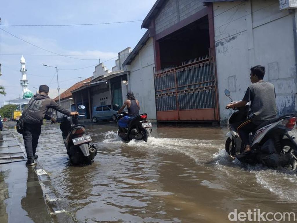Banjir Rob Landa Dua Desa dan Satu Kelurahan di Pasuruan