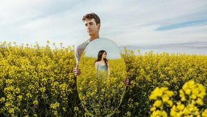 10 Foto Pre-wedding Terbaik 2022 dari Seluruh Dunia, Ada Indonesia