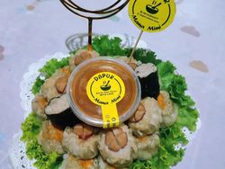 Dimsum Cake Aneka Topping, Alternatif Kue Unik dengan Rasa Gurih