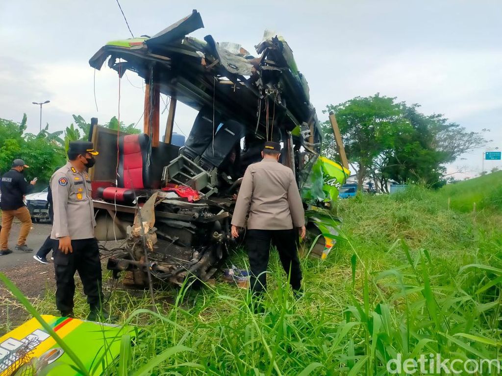 Kernet yang Sopiri Bus Kecelakaan di Tol Mojokerto jadi Tersangka