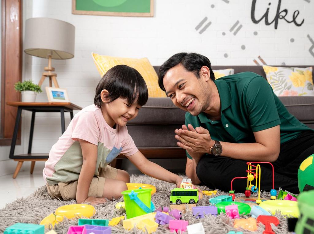 5 Ide Kegiatan Seru di Rumah buat Rayakan Hari Keluarga Internasional 5 Ide Kegiatan Seru di Rumah buat Rayakan Hari Keluarga Internasional