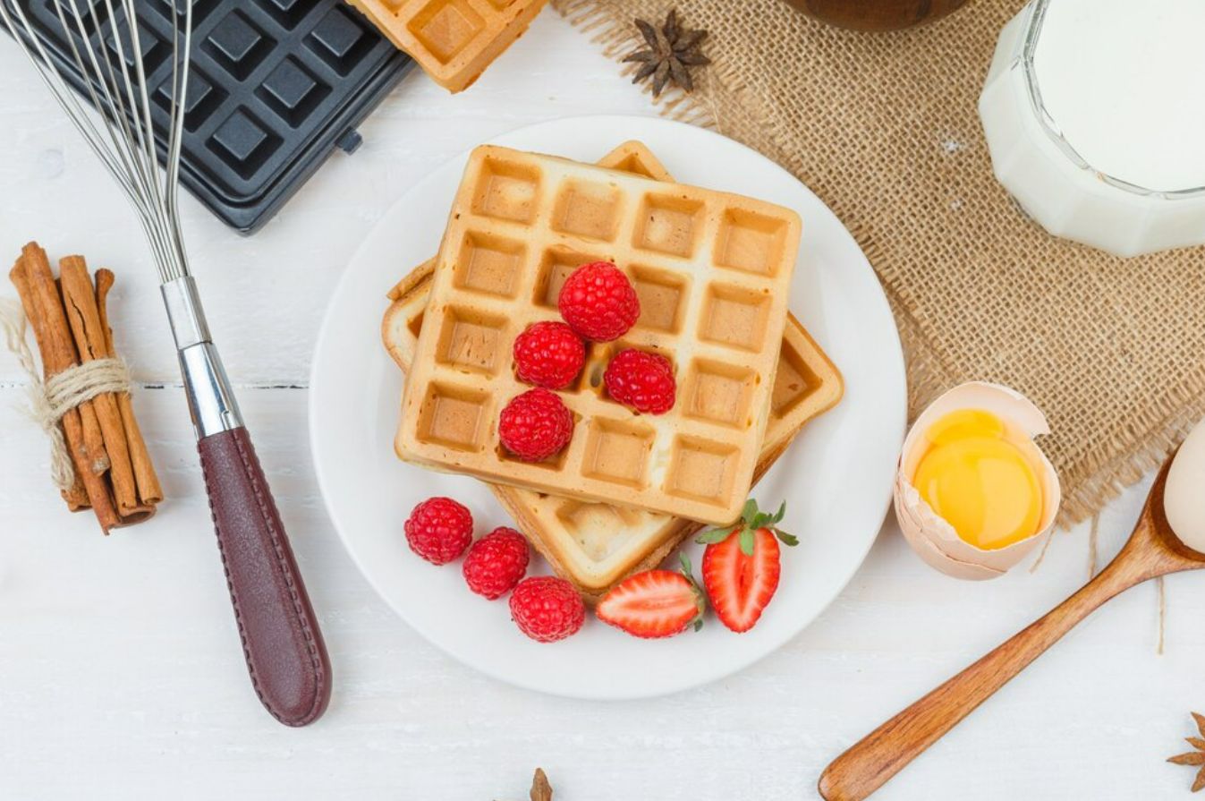Menu sarapan dengan buah yang bantu ratakan perut buncit