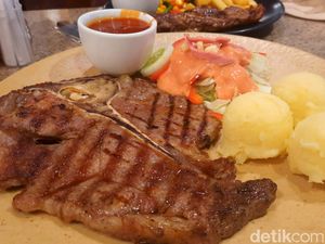 5 Rekomendasi Restoran Steak di Bandung, Bikin Nagih Pecinta Daging