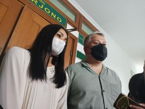 Sidang Kasus Mafia Tanah Nirina Zubir Akhirnya Digelar Lagi Sidang Kasus Mafia Tanah Nirina Zubir Akhirnya Digelar Lagi