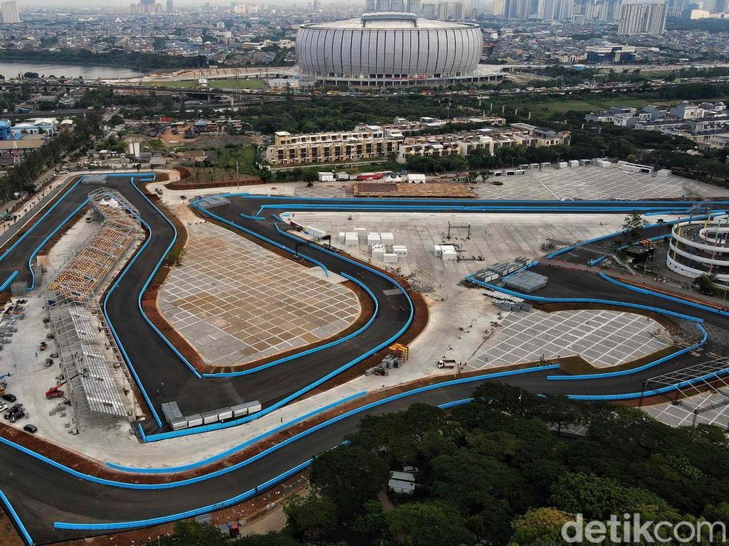Panitia Klaim Pembangunan Trek Formula E Jakarta Tercepat di Dunia
