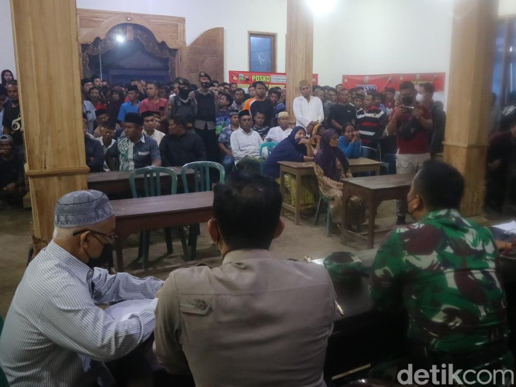 Polisi Ungkap Detik-detik Warga Jepara Tewas Dibacok Usai Dangdutan Polisi Ungkap Detik-detik Warga Jepara Tewas Dibacok Usai Dangdutan