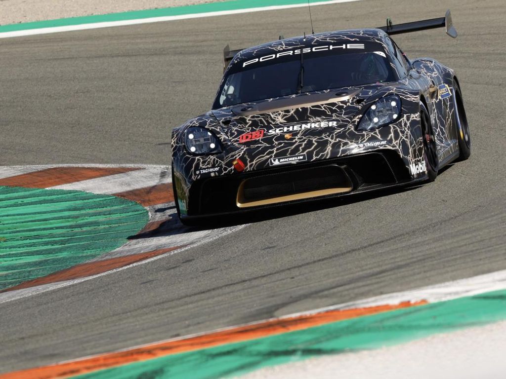 Ini Mobil Listrik Ngebut Setara dengan 1.000 Metric Horsepower Ini Mobil Listrik Ngebut Setara dengan 1.000 Metric Horsepower