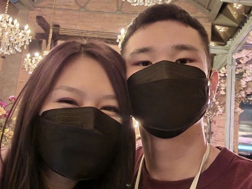 8 Kemesraan Sisca Kohl & Jess No Limit yang Viral Bikin Netizen Ikutan Baper 8 Kemesraan Sisca Kohl & Jess No Limit yang Viral Bikin Netizen Ikutan Baper