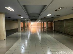 Pedagang Mal Blok M: Ramai tapi Nggak Ada Pembeli!