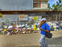 Jorok, Tumpukan Sampah Menumpuk di Soreang!