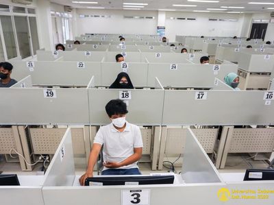 Intip Suasana UTBK SBMPTN 2022: Unpad, UI, UGM, IPB, Unair, dan ITS