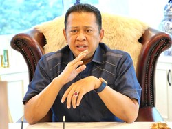 Bamsoet Sosialisasikan 4 Pilar Kebangsaan ke Alumni UIN Imam Bonjol