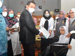 Pemkab Sumedang Jemput Bola Layanan Adminduk buat Siswa SLB